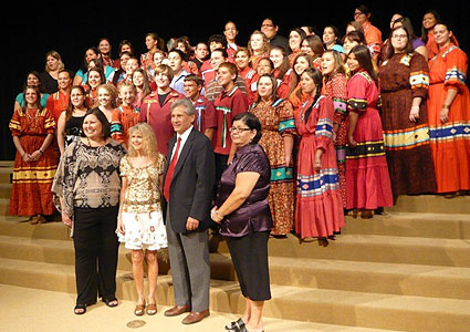 Becky Hobbs and Cherokee National Youth Choir